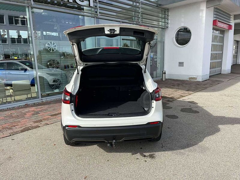 Nissan Qashqai 1.6 163PS Benzin AHK