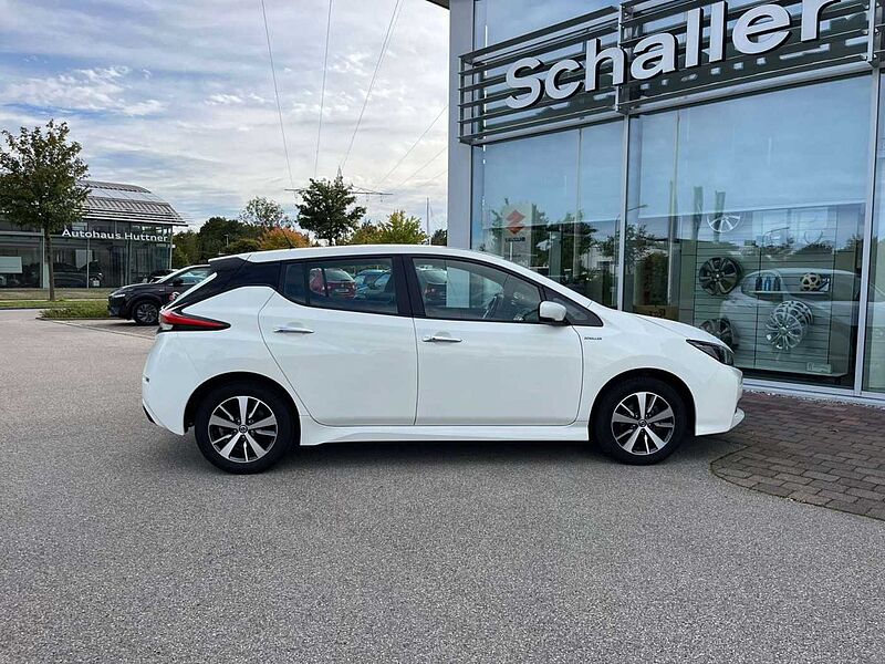 Nissan Leaf 40 kWh Acenta Winterpaket