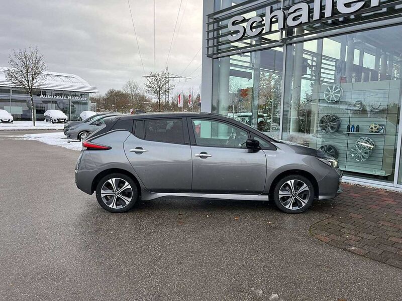 Nissan Leaf 62 kWh Direktantrieb - e+ N-Connecta